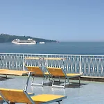 Alimuri Bay Hotel Meta