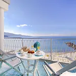 Hotel Alimuri Bay 4*