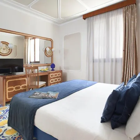 Alimuri Bay 4* ميتا