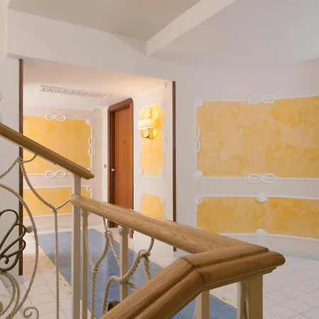 Alimuri Bay 4* ميتا