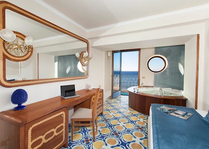 Alimuri Bay Hotel Meta