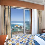 Hotel Alimuri Bay 4*