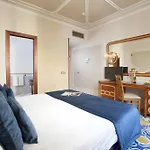 Alimuri Bay 4* Meta