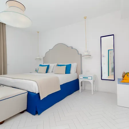 Alimuri Bay Hotel Meta
