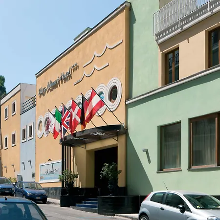 Alimuri Bay Hotel 4*