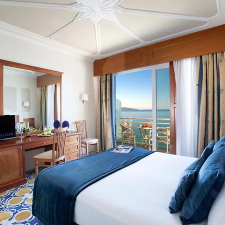 Hotel Alimuri Bay Meta