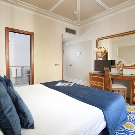 Alimuri Bay 4* מטה