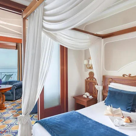 Alimuri Bay Hotel Meta