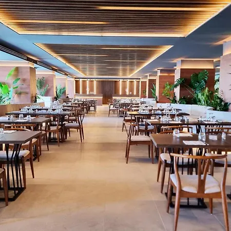 מלון Alimuri Bay 4*