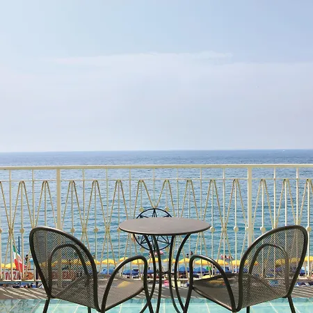 Alimuri Bay מלון מטה