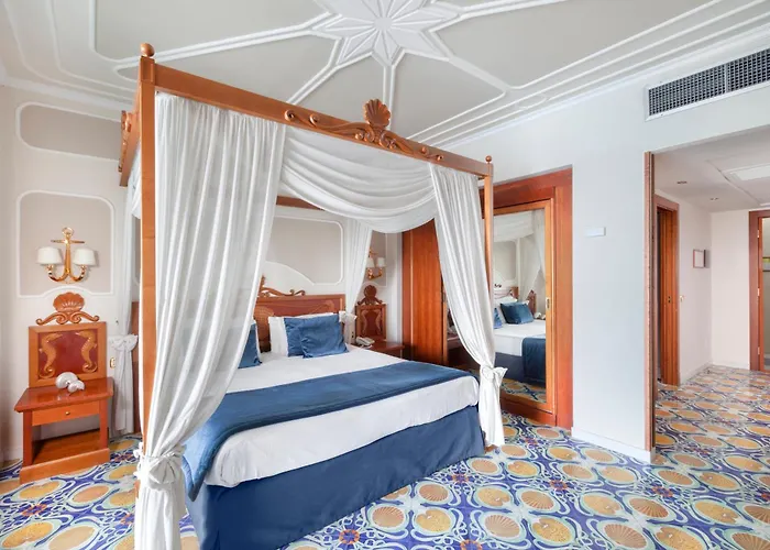 Alimuri Bay Hotel