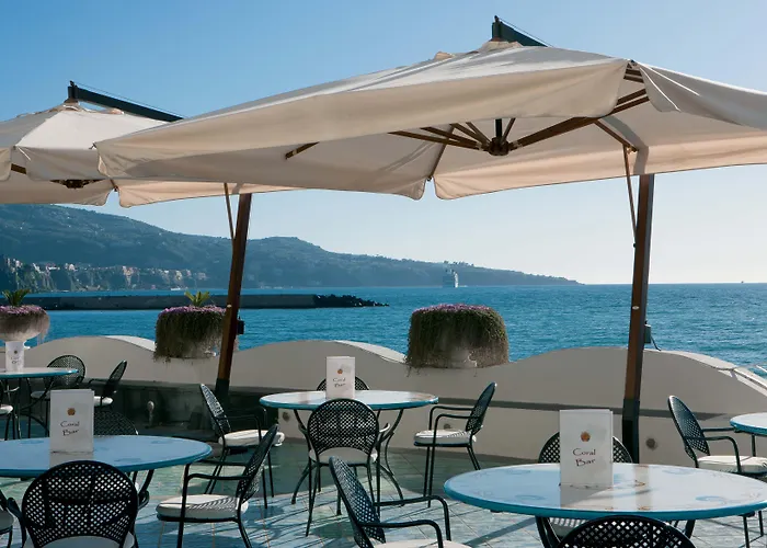 Hotel Alimuri Bay