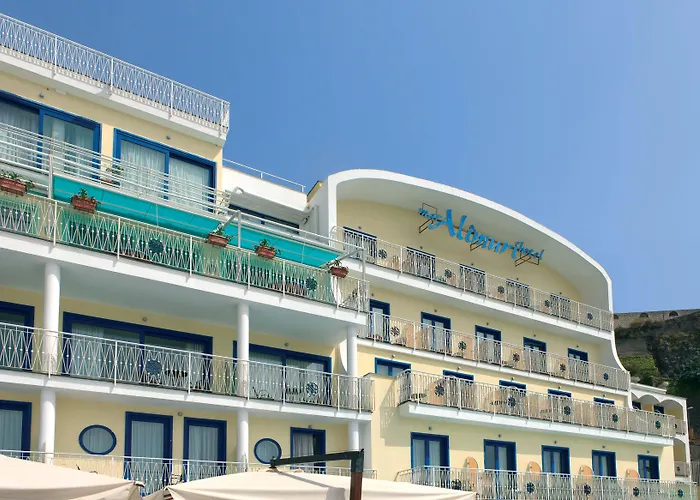 Hotel Alimuri Bay