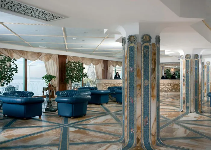 Alimuri Bay Hotel Meta