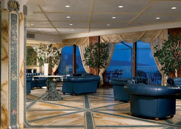 Alimuri Bay Hotel 4*