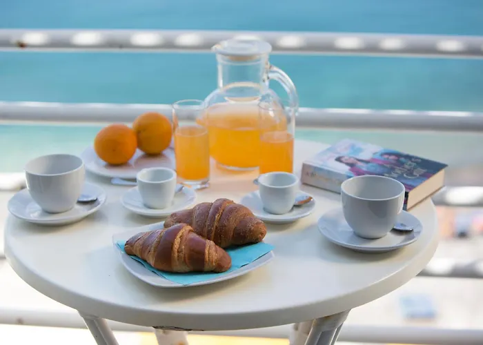 Alimuri Bay Szálloda 4*